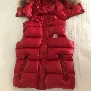 Moncler vest, NEW, no tags, removable fur hood